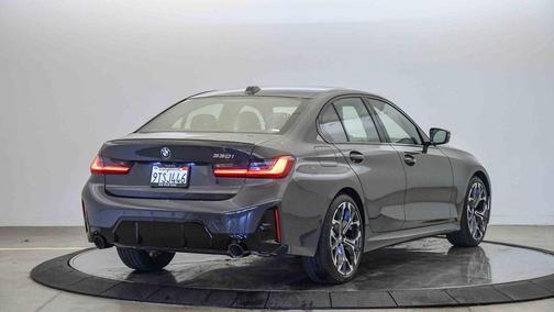 2025 BMW 330 330i