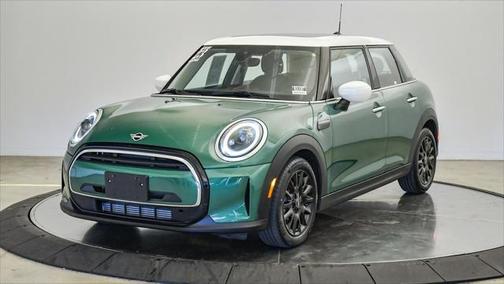 2023 MINI Hardtop Cooper