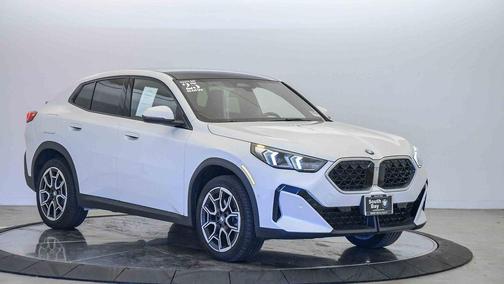 2025 BMW X2 xDrive28i