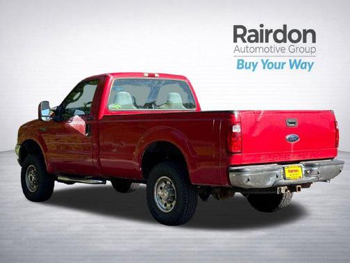 Red Clearcoat 2004 Ford F-250 XL