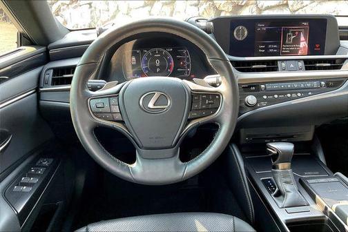 2021 Lexus ES 250 Base