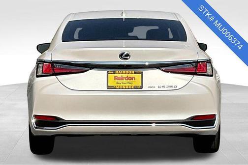 2021 Lexus ES 250 Base