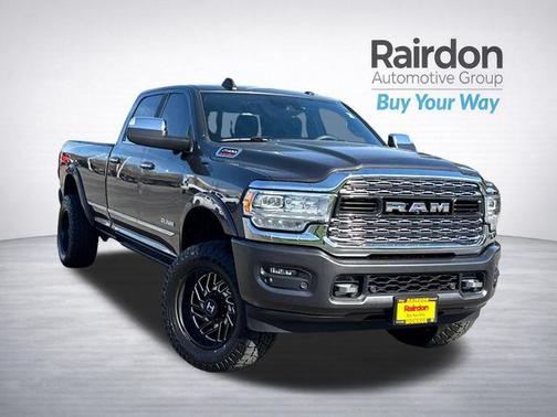 2019 RAM 2500 Limited Crew Cab 4x4 8' Box