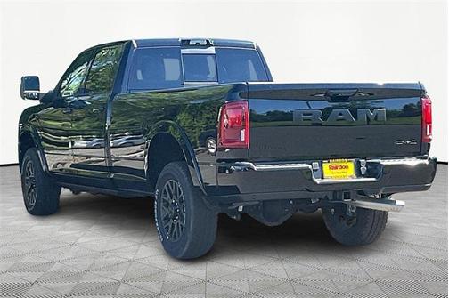 2025 RAM 3500 Limited Crew Cab 4x4 8' Box