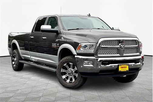 2018 RAM 2500 Laramie Crew Cab 4x4 8' Box