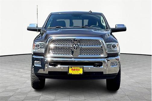 2018 RAM 2500 Laramie Crew Cab 4x4 8' Box