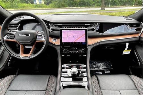 2025 Jeep Grand Cherokee L Summit Reserve
