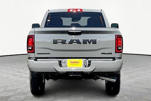 2025 RAM 2500 Big Horn Crew Cab 4x4 6'4' Box