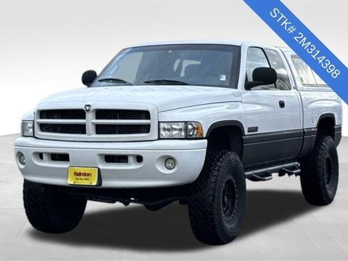 2002 Dodge Ram 2500 Base