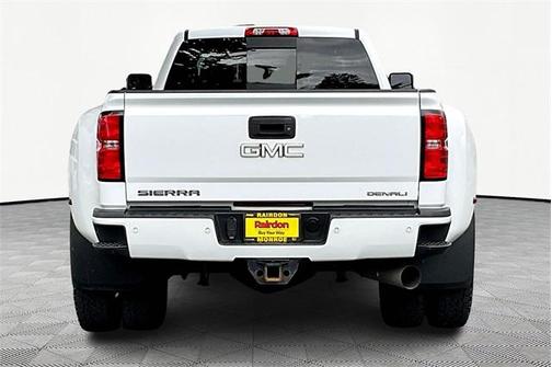 2015 GMC Sierra 3500 Denali