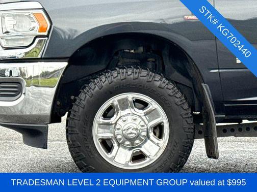 2019 RAM 3500 Tradesman Crew Cab 4x4 8' Box