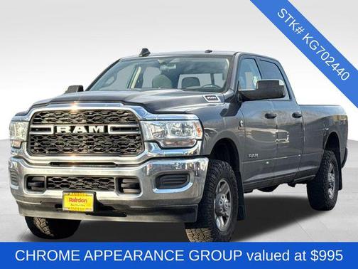 2019 RAM 3500 Tradesman Crew Cab 4x4 8' Box