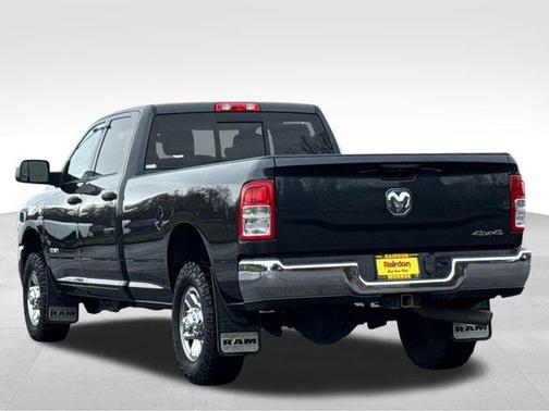 2019 RAM 3500 Tradesman Crew Cab 4x4 8' Box