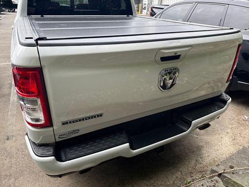 Bright White Clearcoat 2021 RAM 1500 Big Horn/Lone Star