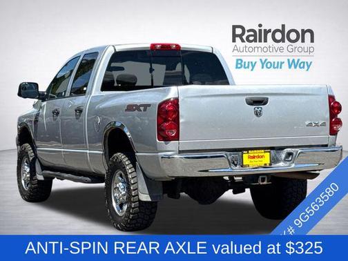 Bright Silver Metallic CC/Mineral Gray Met CC 2009 Dodge Ram 2500 ST