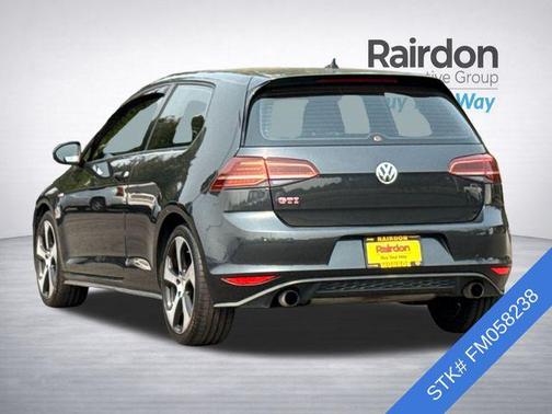 Steel Gray Metallic 2015 Volkswagen Golf GTI 2.0T SE w/Performance Package 2-Door