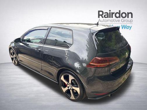 Steel Gray Metallic 2015 Volkswagen Golf GTI 2.0T SE w/Performance Package 2-Door