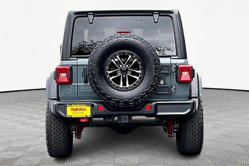 2025 Jeep Wrangler Rubicon