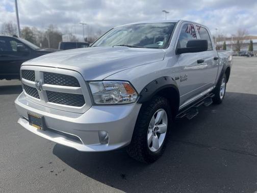 Bright Silver Metallic Clearcoat 2014 RAM 1500 Tradesman/Express