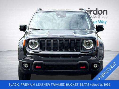 Black Clearcoat 2022 Jeep Renegade Trailhawk