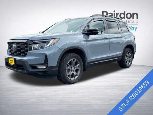 Sonic Gray Pearl 2024 Honda Passport AWD TrailSport