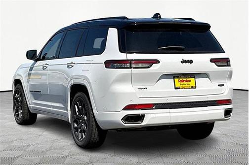 2025 Jeep Grand Cherokee L Summit Reserve