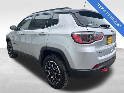 2026 Jeep Compass Trailhawk