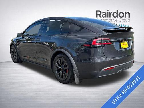 2024 Tesla Model X Long Range