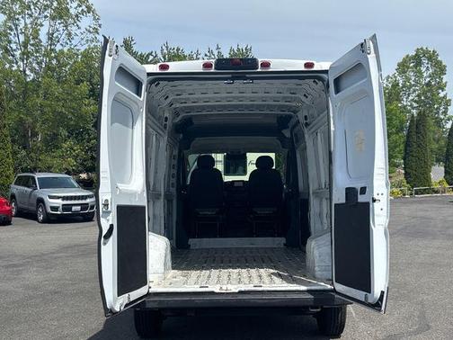 Bright White Clearcoat 2023 RAM ProMaster 2500 High Roof
