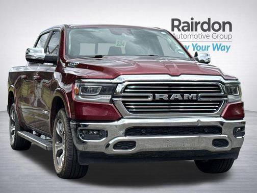 Delmonico Red Pearlcoat 2022 RAM 1500 Laramie