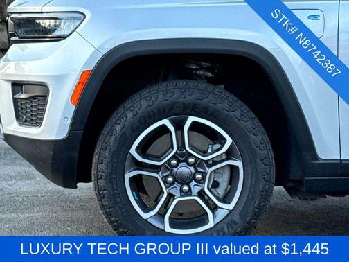 2022 Jeep Grand Cherokee 4xe Trailhawk