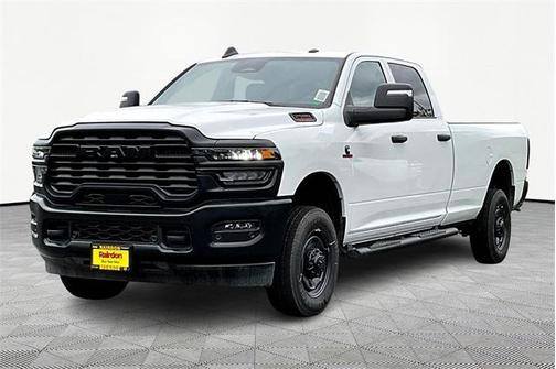 2025 RAM 2500 Tradesman Crew Cab 4x4 8' Box