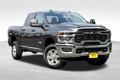 2025 RAM 2500 Big Horn Crew Cab 4x4 6'4' Box