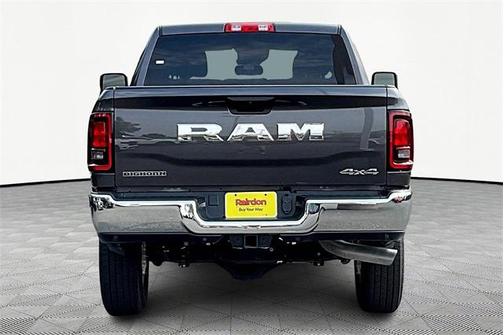 2025 RAM 2500 Big Horn Crew Cab 4x4 6'4' Box
