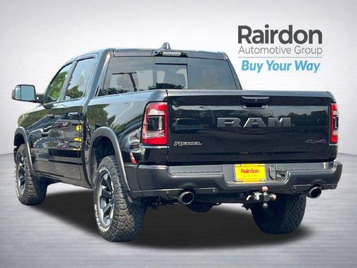 Diamond Black Crystal Pearlcoat 2023 RAM 1500 Rebel