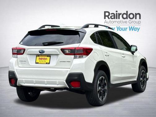 Crystal White Pearl 2023 Subaru Crosstrek Premium
