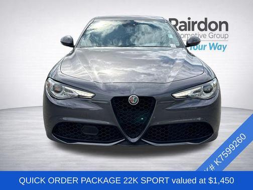 Vesuvio Gray Metallic 2019 Alfa Romeo Giulia Sport