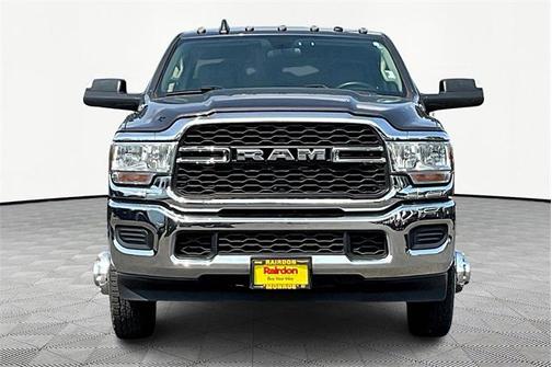 2020 RAM 3500 Tradesman Crew Cab 4x4 8' Box