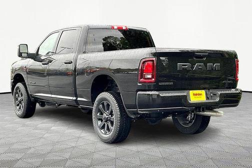 2025 RAM 2500 Big Horn Crew Cab 4x4 6'4' Box