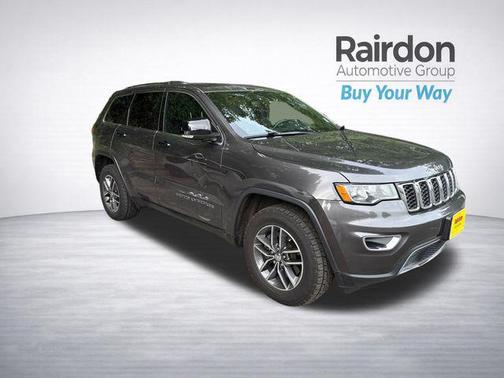 Granite Crystal Metallic Clearcoat 2018 Jeep Grand Cherokee Limited
