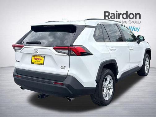 Super White 2021 Toyota RAV4 XLE