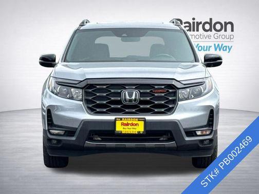 Lunar Silver Metallic 2023 Honda Passport AWD TrailSport