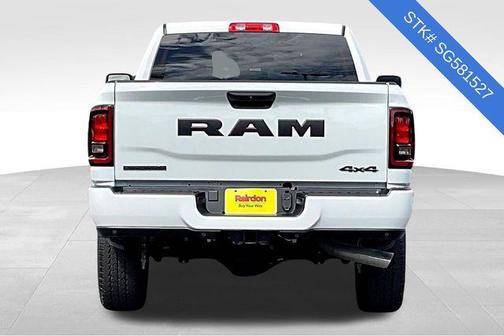 2025 RAM 2500 Big Horn Crew Cab 4x4 6'4' Box