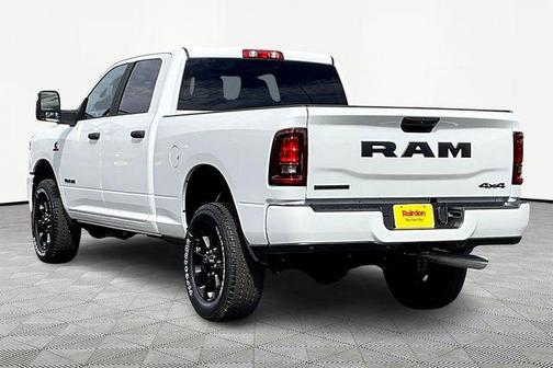 2025 RAM 2500 Big Horn Crew Cab 4x4 6'4' Box