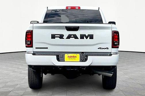 2025 RAM 2500 Big Horn Crew Cab 4x4 6'4' Box