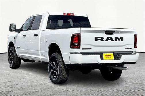 2025 RAM 2500 Big Horn Crew Cab 4x4 6'4' Box