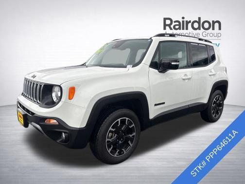Alpine White Clearcoat 2023 Jeep Renegade Upland
