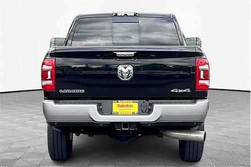 2021 RAM 2500 Laramie Crew Cab 4x4 6'4' Box