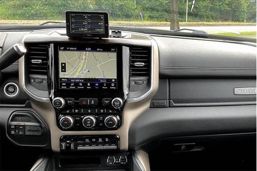2021 RAM 2500 Laramie Crew Cab 4x4 6'4' Box
