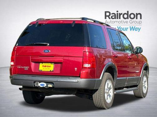 Red Fire Clearcoat Metallic 2004 Ford Explorer XLT